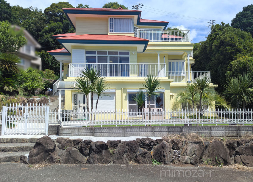 MZ2508006 | 川奈 敷地230坪・海が見える大型別荘 5LDK+LDK | 伊豆