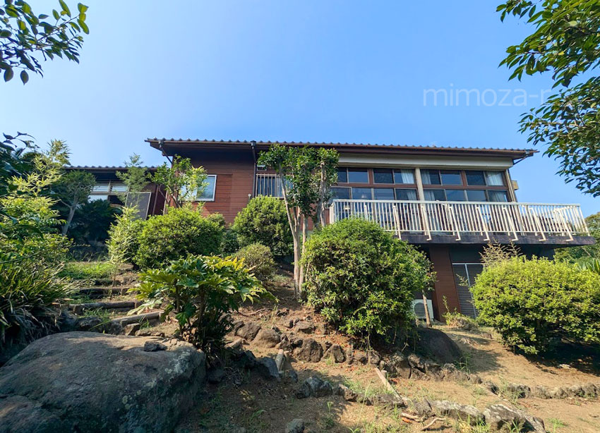 MZ2509002 | 伊豆高原 敷地723坪・2棟を繋げた大型住宅 | 伊豆・伊豆